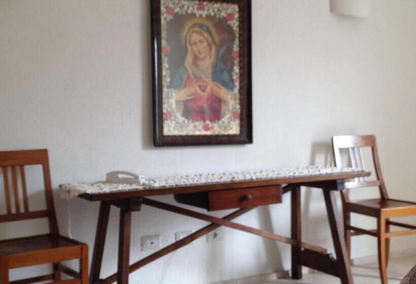 اتاق استاندارد, Antica Dimora La Corona