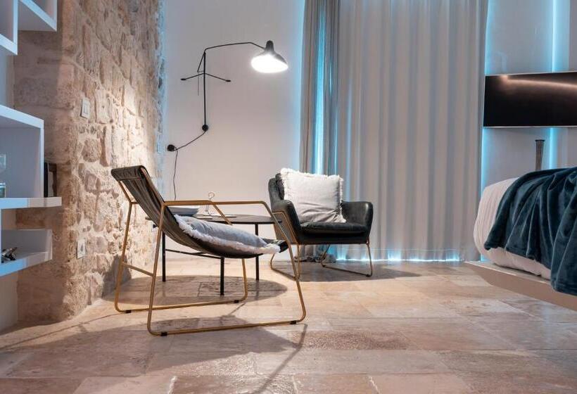 سوئیت با تخت بزرگ, Antico Mondo Rooms & Suites