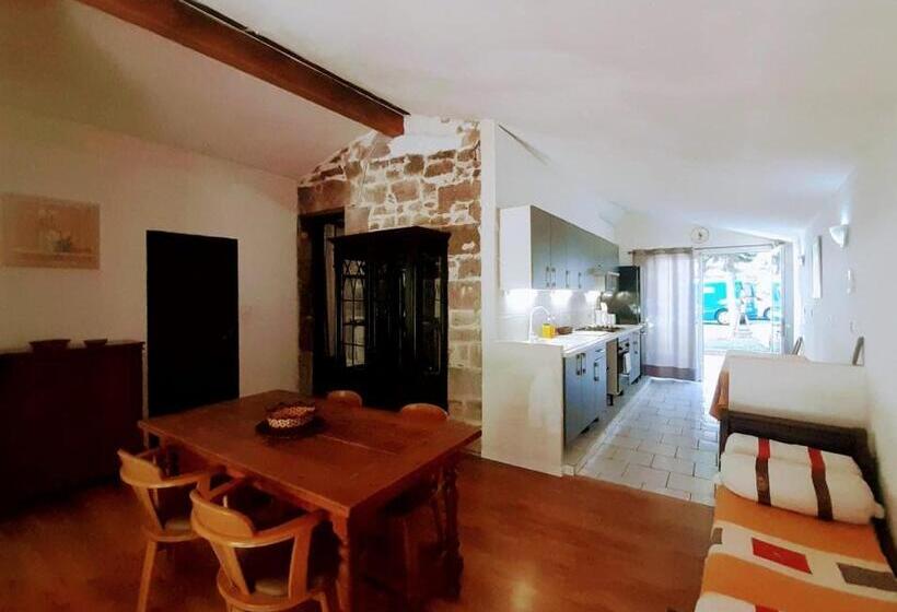 Апартаменты 2 Спальни, Les Chambres Du Clos Des Capucins