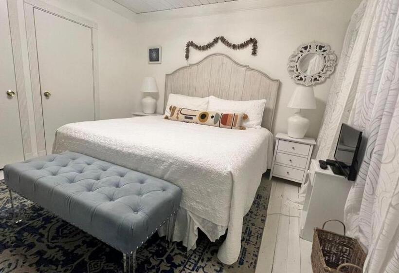 Стандартный Номер Кровать Кинг, Narragansett House