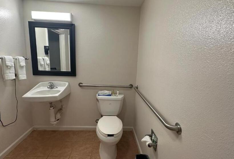 Номер Стандарт Адаптированный для Инвалидов, Carom Inn Denham Springs  Baton Rouge