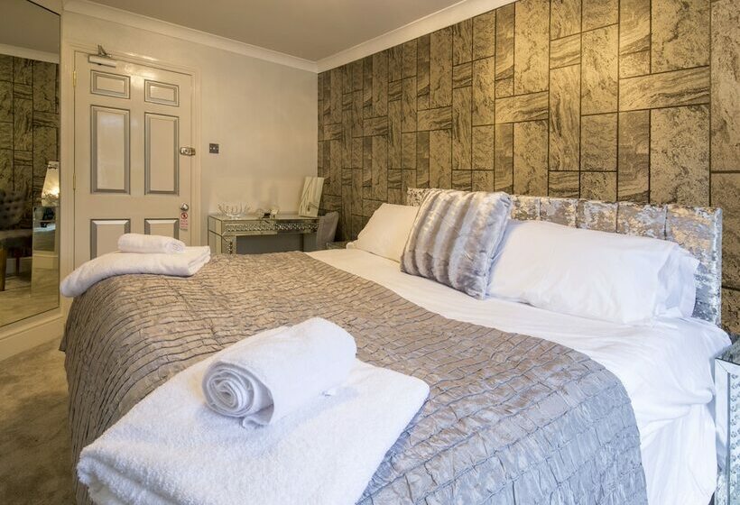 Номер Deluxe, Derby Manor