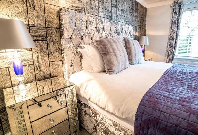 Номер Deluxe, Derby Manor