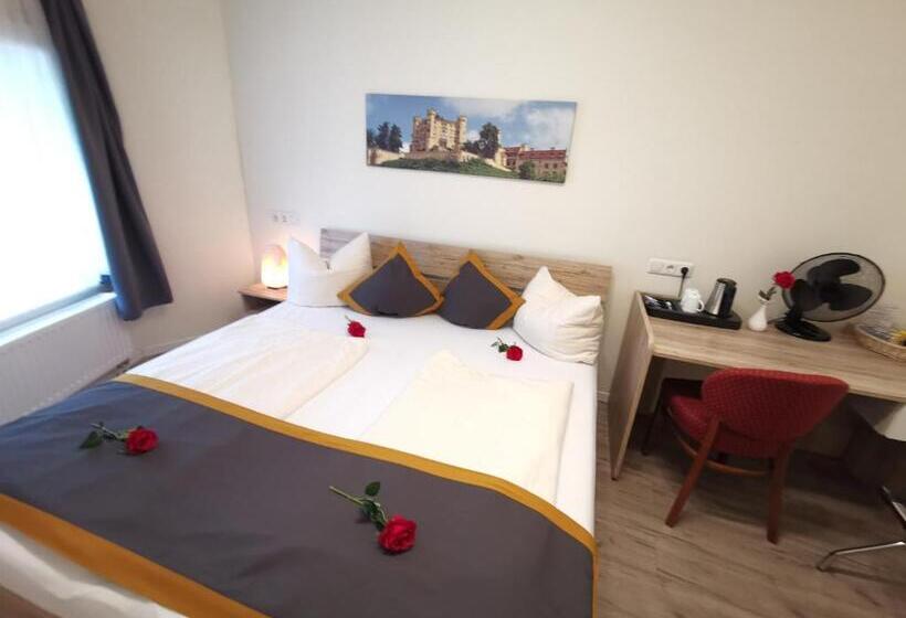 Номер Economy, Garni City
