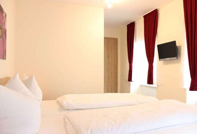 Номер Economy, Garni City