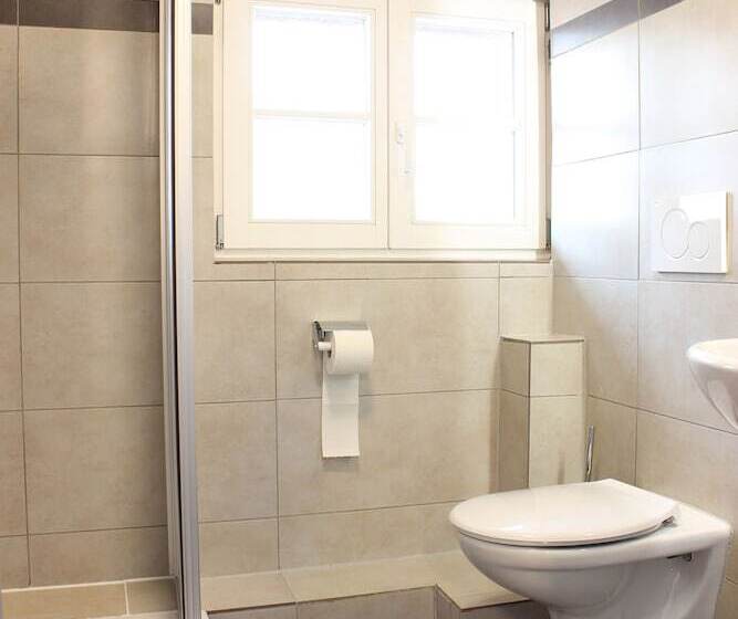 Четырехместный Номер Economy, Garni City