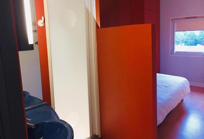 Номер Стандарт, Ibis Budget Strasbourg La Vigie