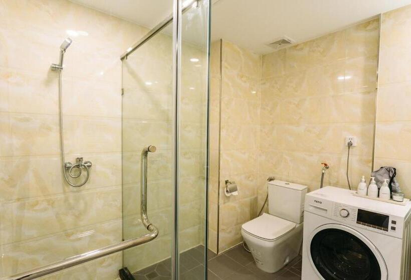 스탠다드 스튜디오, Ca&sa Serviced Apartment