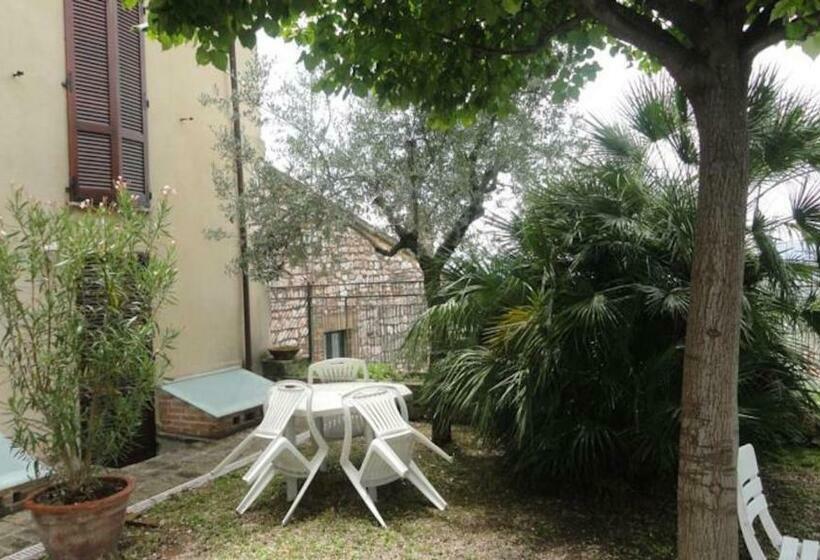 آپارتمان 1 خوابه با تراس, La Terrazza Di Spello