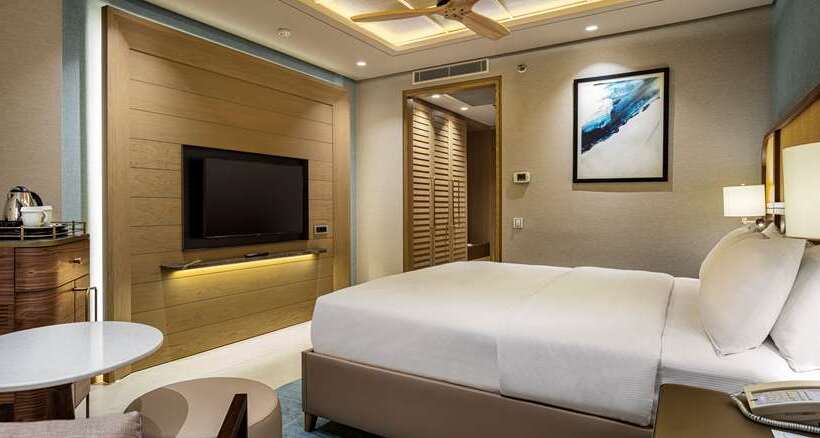 Executive Kamer met Kingsize Bed, Hilton Yantai
