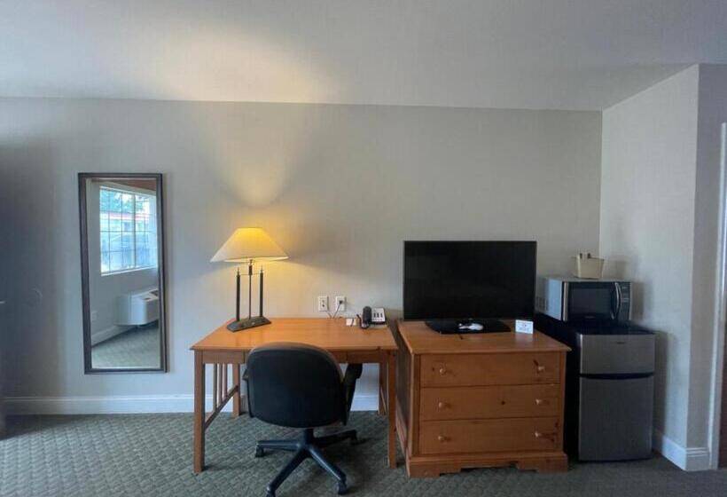 Номер Стандарт, Stagecoach Inn Woodville