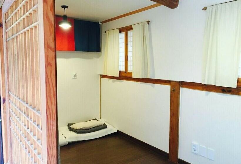 스탠다드 룸, Hanok Got