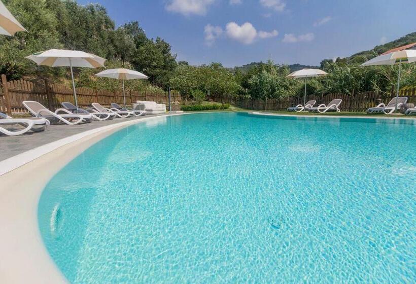 带1个卧室的带阳台的公寓, Appartamenti Antico Frantoio Doria