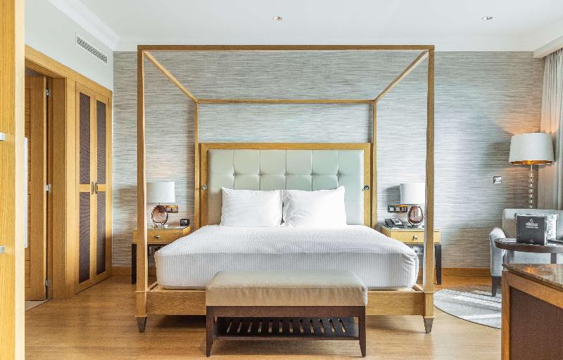 سوئیت با تخت بزرگ, Hilton Cabo Verde Sal Resort