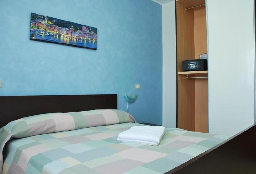 آپارتمان 1 خوابه با بالکن, Case Vacanze Anni 20