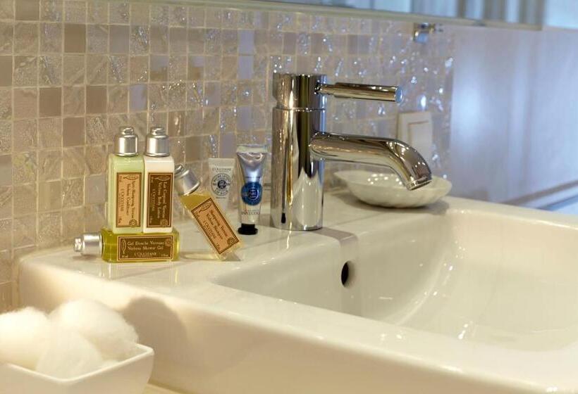 سوییت, Sporthotel Lorünser