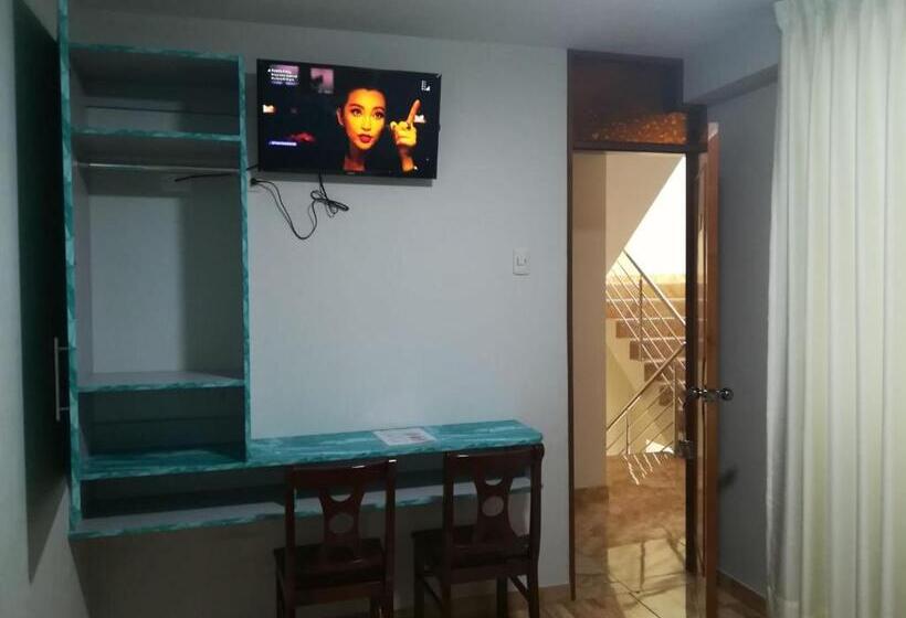 Студия Deluxe, Real Chimbote