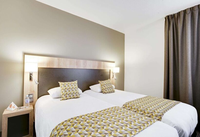 Номер Стандарт, Brit Hotel Confort Loches