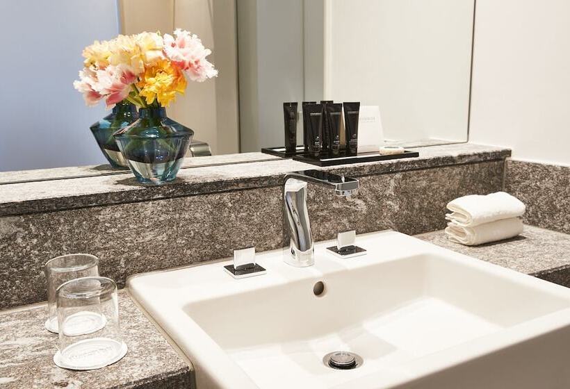 주니어 스위트, Steigenberger Hotel München