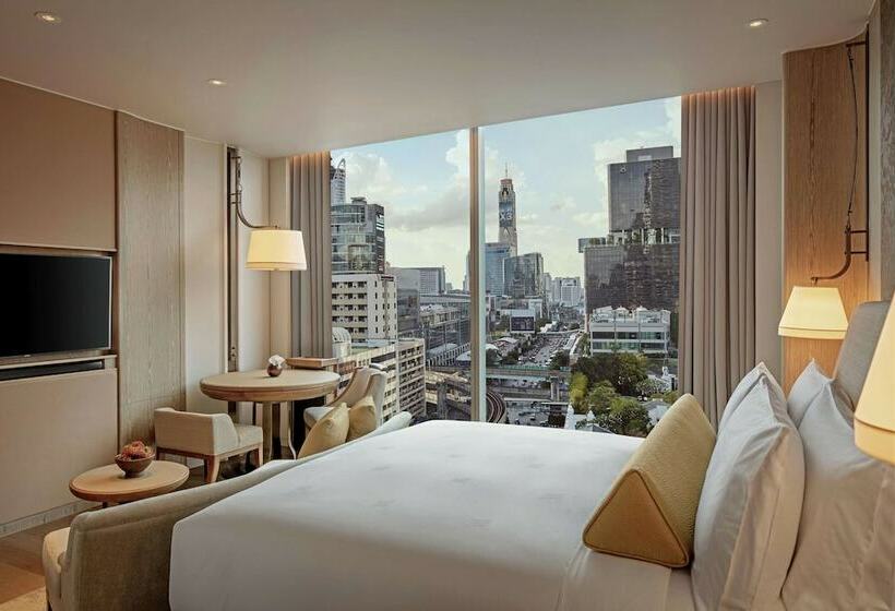 Quarto Deluxe Vista Cidade, Waldorf Astoria Bangkok