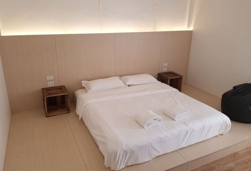 Quarto Estandar Banheiro Compartilhado, Bed To Bangkok   Hostel