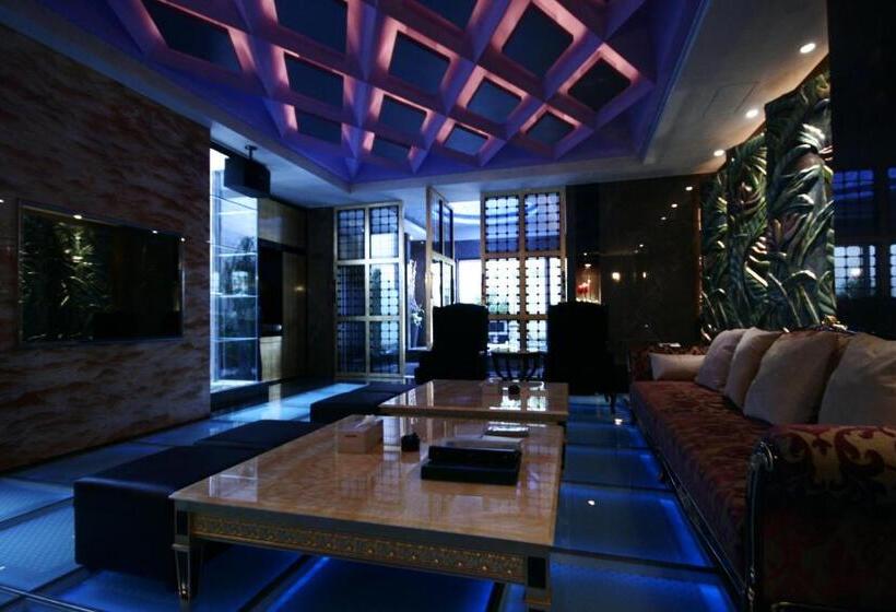 اتاق استاندارد با تخت بزرگ, The Yorker Deluxe Motel