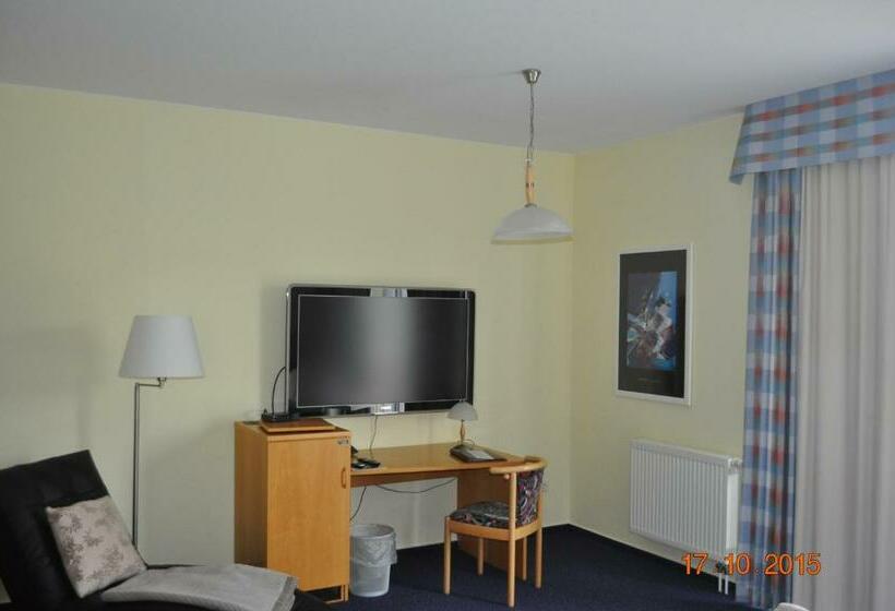 Номер Deluxe с Балконом, Turmhotel Schwedt