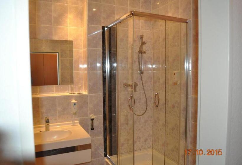 Номер Стандарт, Turmhotel Schwedt