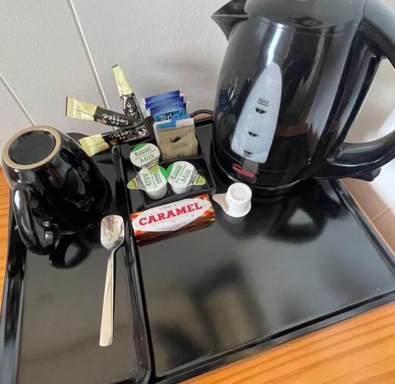 シングルベーシックルーム, Impala Guest House