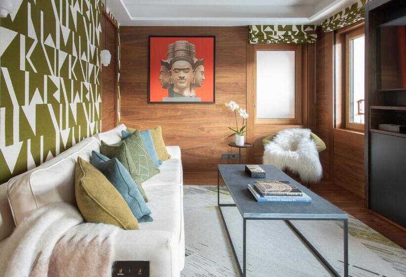 Люкс, Four Seasons Hotel Megeve