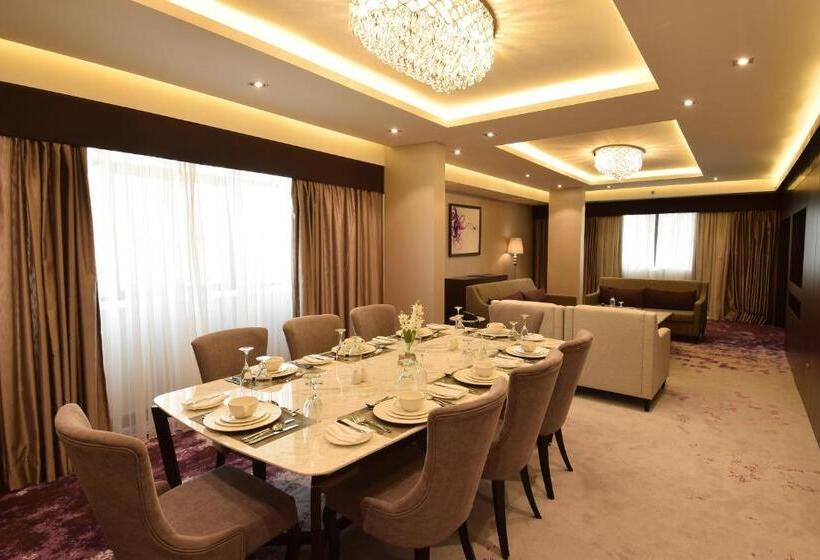 Королевский Люкс, Paradise Elite Hotel Al Tahlia Jeddah