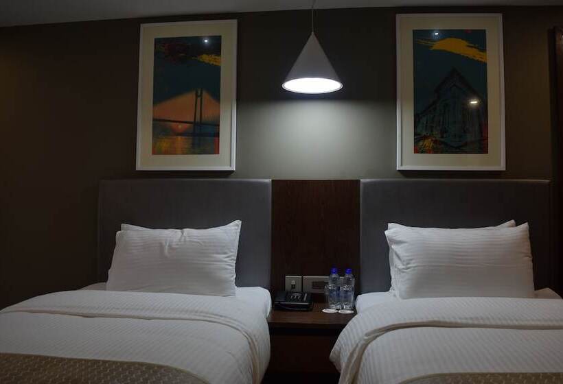 Номер Премиум, Howard Johnson By Wyndham Kolkata Airport
