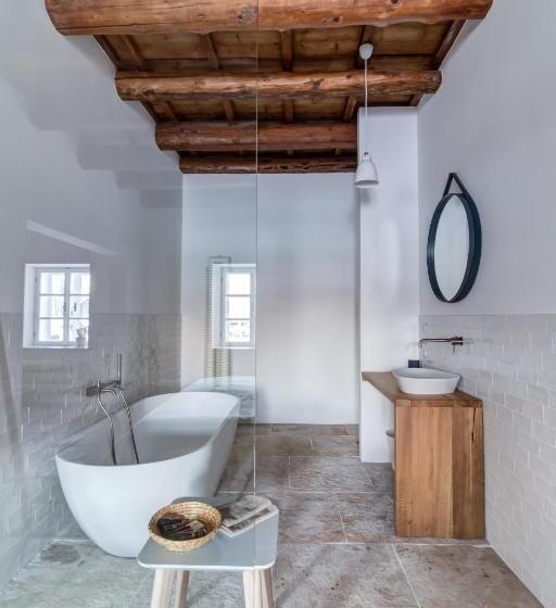 Люкс, Boutique Hotel Mezi Plutky