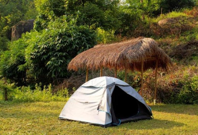 منزل غرفة نوم واحدة, Brahmaputra Jungle Resort