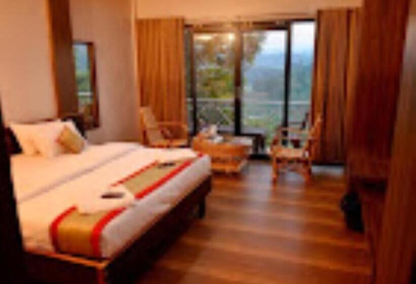 带大床的豪华间, Brahmaputra Jungle Resort