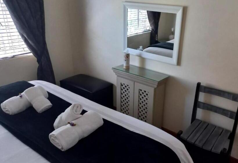 Бунгало Стандарт, Jakkalsdraai Guest House
