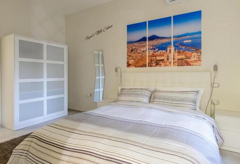 اتاق استاندارد, Morra's Home