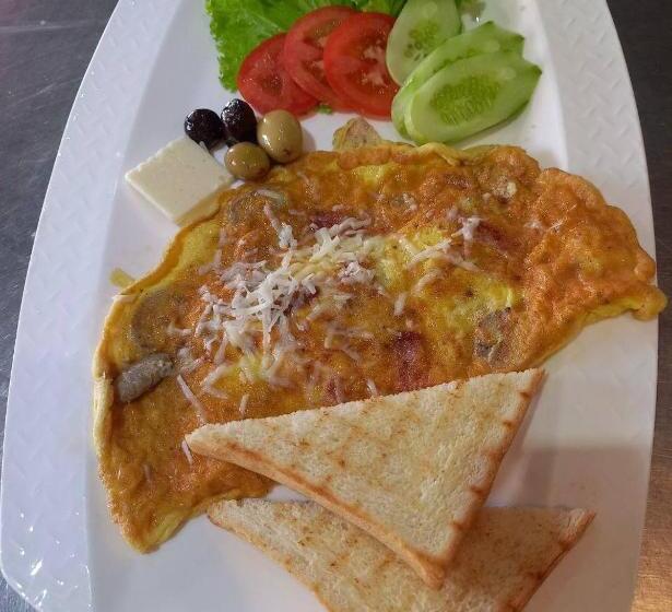 Номер Deluxe с Балконом, Benny S City