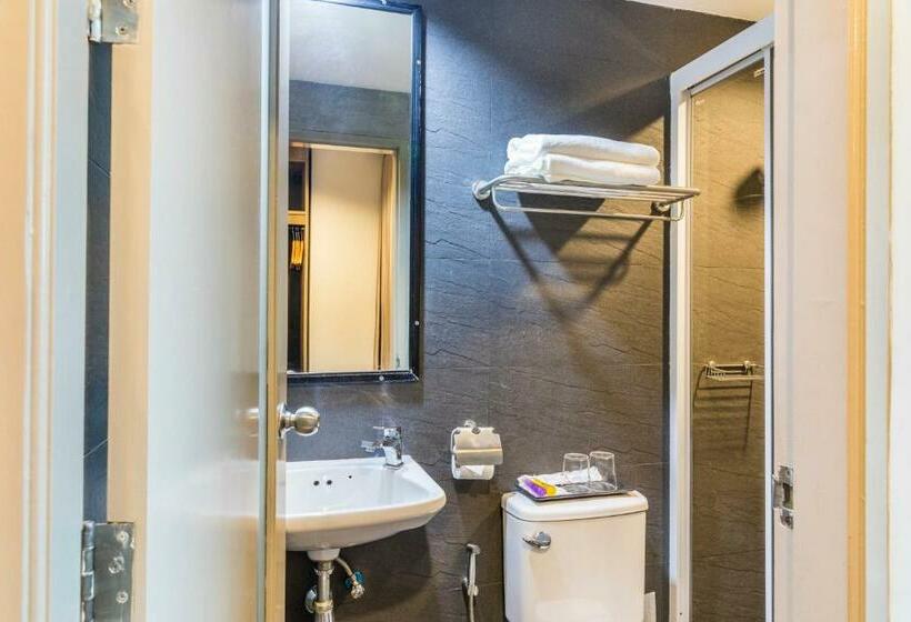 Номер Стандарт, Livotel Hotel Hua Mak Bangkok