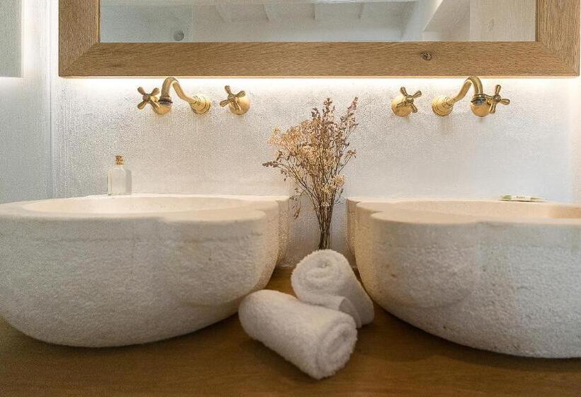 Полулюкс Повышенной Комфортности, S Hotelet D Es Born   Suites & Spa