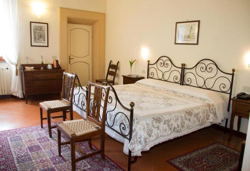 スタンダードルーム, B&b L'agnolo Di Caroti Cinzia