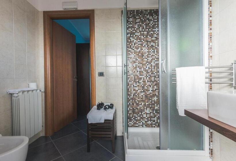 اتاق استاندارد چهار تخته, B&b Terrazza Dell'etna