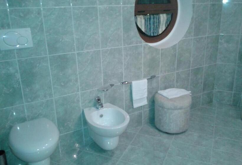 Полулюкс Повышенной Комфортности, Villa D'evoli