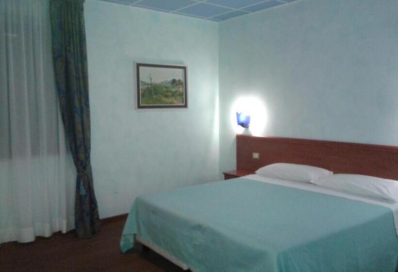 经济房, Villa D'evoli