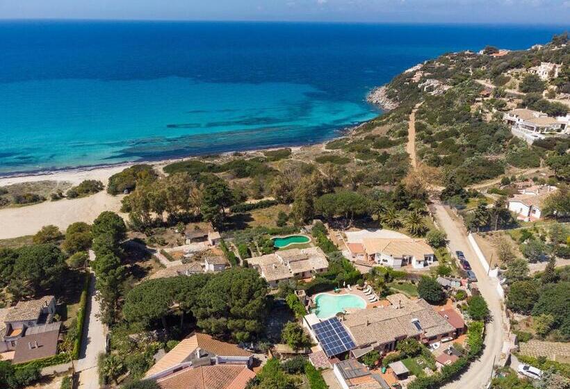 庭の見えるスタンダードトリプルルーム, Guest House Villa Verde   Short Term Room Rentals