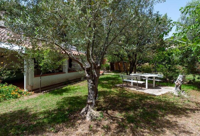 ２ベッドルームハウス, Guest House Villa Verde   Short Term Room Rentals