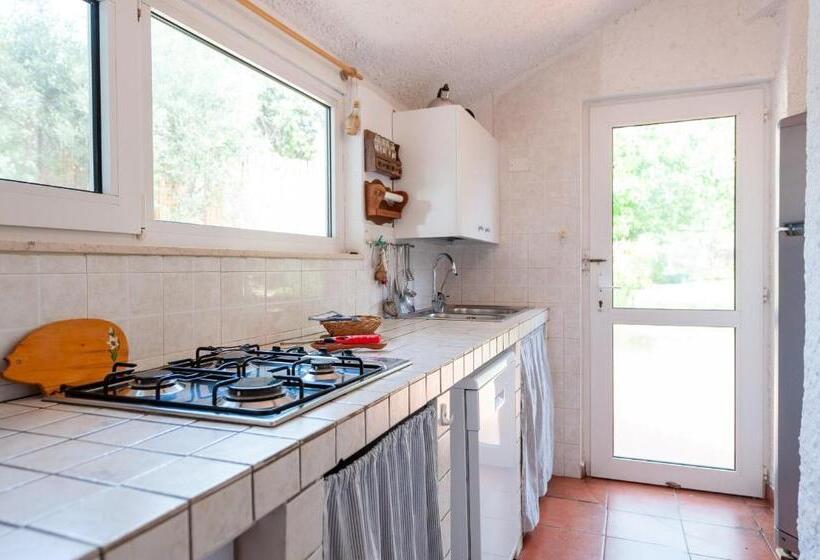 2ベッドルームハウス, Guest House Villa Verde   Short Term Room Rentals