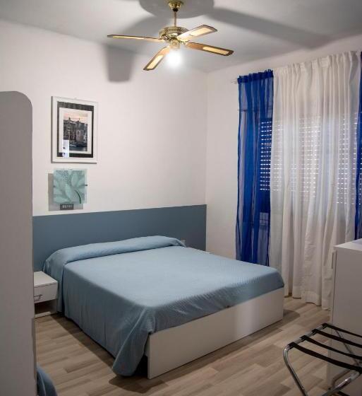 ４ベッドルームクラシックタイプ, Albergo La Marinella