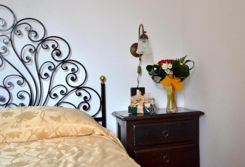 Quarto Quadruple Standart Vista Jardim, Bucaneve