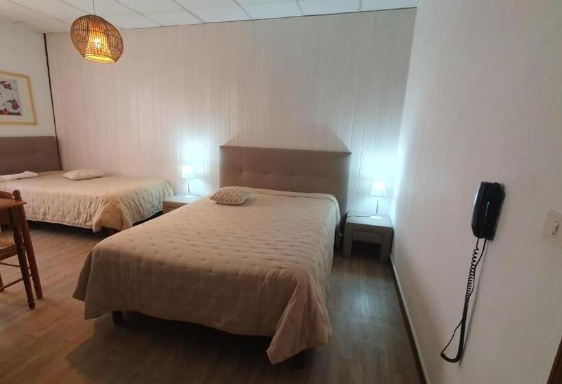 스탠다드 룸, Hôtel Du Roc